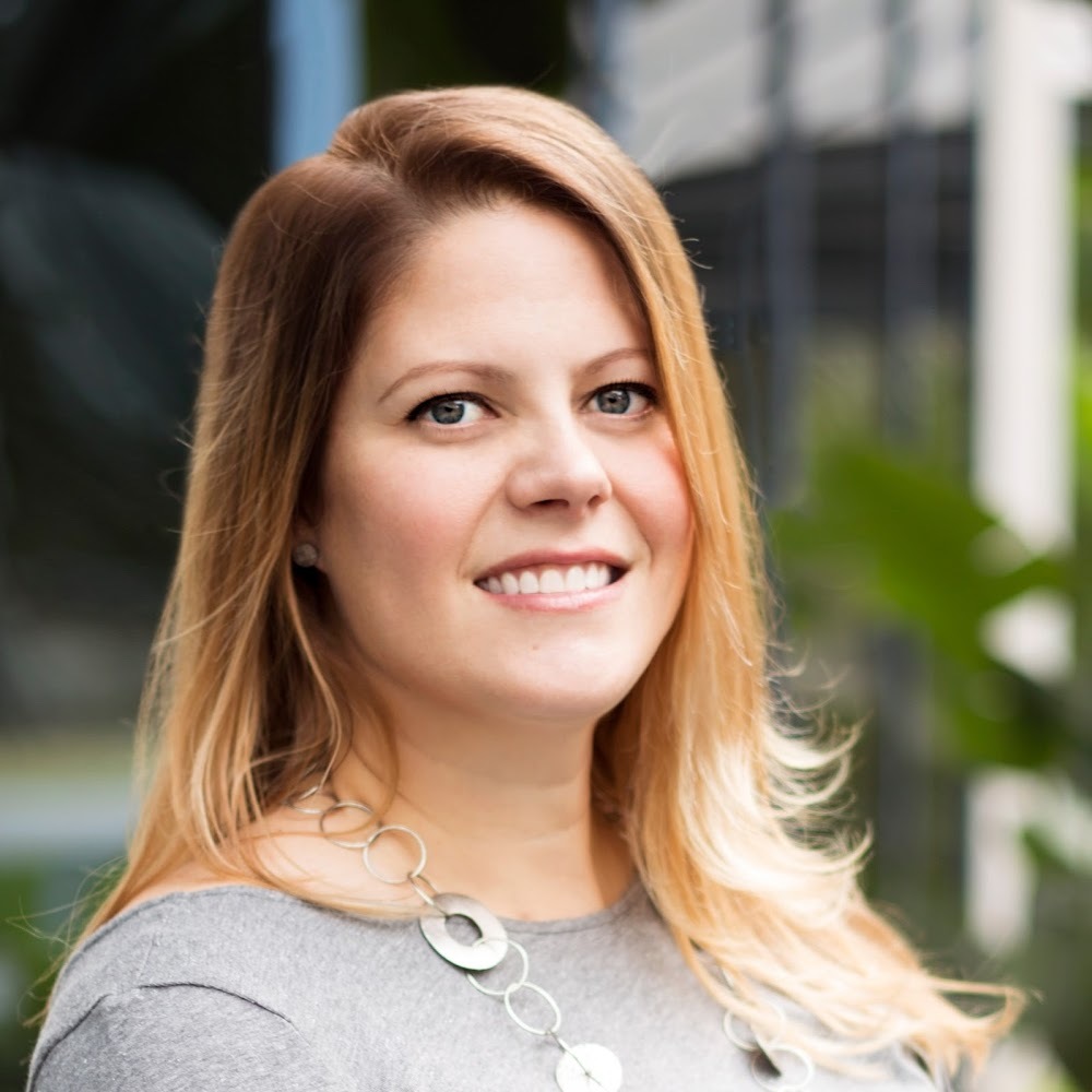 Meet your Posher, Dana